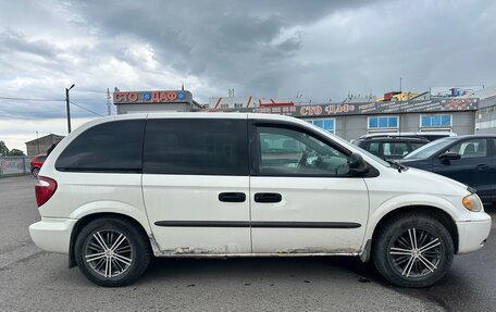 Chrysler Voyager IV, 2002 год, 330 000 рублей, 2 фотография