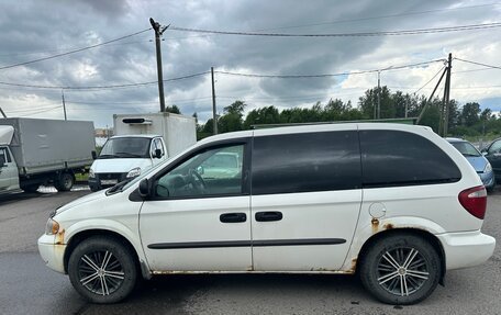 Chrysler Voyager IV, 2002 год, 330 000 рублей, 4 фотография