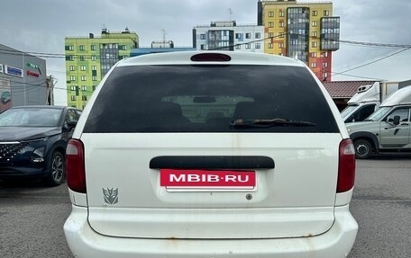Chrysler Voyager IV, 2002 год, 330 000 рублей, 3 фотография