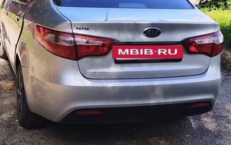 KIA Rio III рестайлинг, 2012 год, 700 000 рублей, 3 фотография
