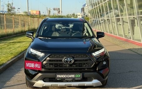Toyota RAV4, 2024 год, 4 295 000 рублей, 3 фотография