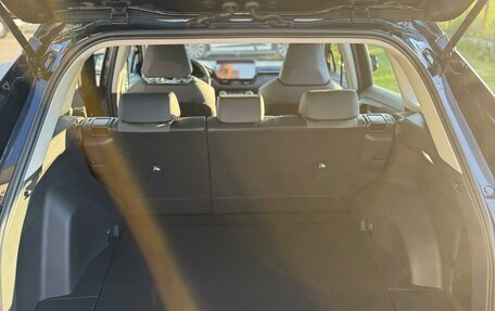 Toyota RAV4, 2024 год, 4 295 000 рублей, 20 фотография