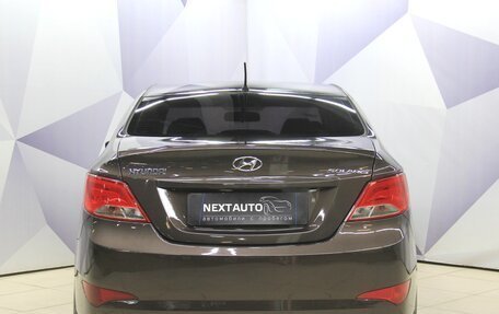 Hyundai Solaris II рестайлинг, 2015 год, 780 000 рублей, 4 фотография