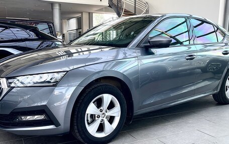 Skoda Octavia IV, 2020 год, 2 400 000 рублей, 2 фотография