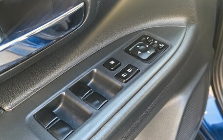 Mitsubishi Outlander III рестайлинг 3, 2014 год, 1 350 000 рублей, 10 фотография