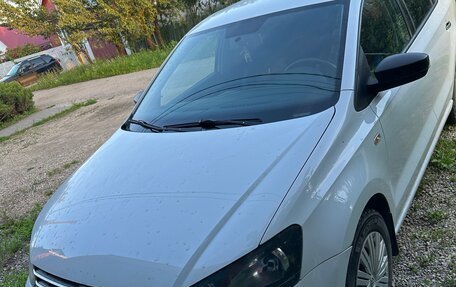 Volkswagen Polo VI (EU Market), 2016 год, 900 000 рублей, 3 фотография