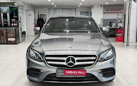 Mercedes-Benz E-Класс, 2019 год, 3 350 000 рублей, 2 фотография