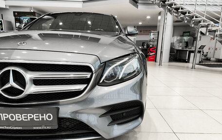 Mercedes-Benz E-Класс, 2019 год, 3 350 000 рублей, 21 фотография