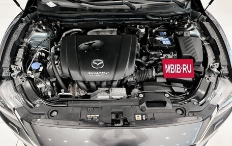 Mazda 6, 2018 год, 1 995 000 рублей, 11 фотография