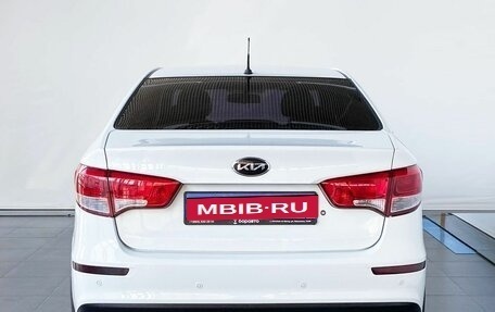 KIA Rio III рестайлинг, 2015 год, 1 080 000 рублей, 18 фотография