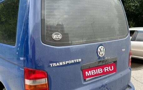 Volkswagen Transporter T5 рестайлинг, 2004 год, 1 500 000 рублей, 3 фотография