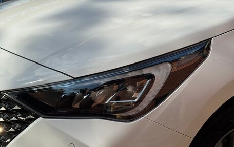 Hyundai Solaris II рестайлинг, 2021 год, 1 650 000 рублей, 19 фотография