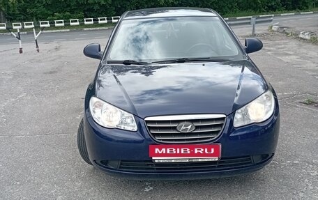 Hyundai Elantra IV, 2008 год, 600 000 рублей, 2 фотография