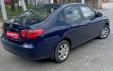 Hyundai Elantra IV, 2008 год, 600 000 рублей, 3 фотография