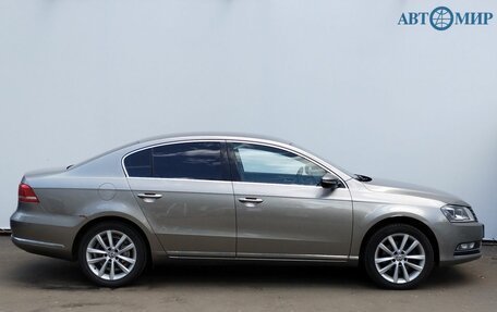 Volkswagen Passat B7, 2011 год, 980 000 рублей, 4 фотография