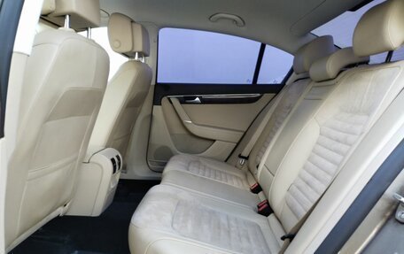 Volkswagen Passat B7, 2011 год, 980 000 рублей, 11 фотография