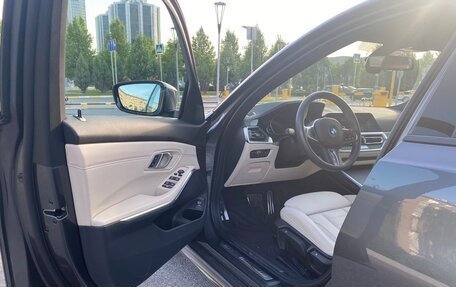 BMW 3 серия, 2021 год, 5 000 000 рублей, 15 фотография
