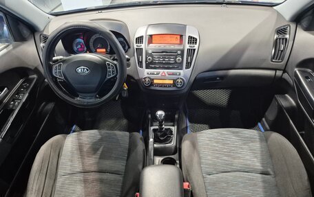 KIA cee'd I рестайлинг, 2008 год, 520 000 рублей, 18 фотография