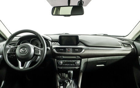 Mazda 6, 2016 год, 1 990 000 рублей, 13 фотография