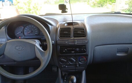 Hyundai Accent II, 2008 год, 430 000 рублей, 13 фотография