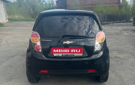 Chevrolet Spark III, 2011 год, 550 000 рублей, 4 фотография