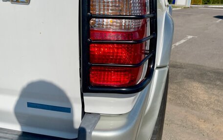 Toyota Hilux Surf III рестайлинг, 2001 год, 1 920 000 рублей, 10 фотография