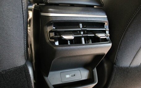 Geely Emgrand, 2024 год, 1 475 000 рублей, 24 фотография