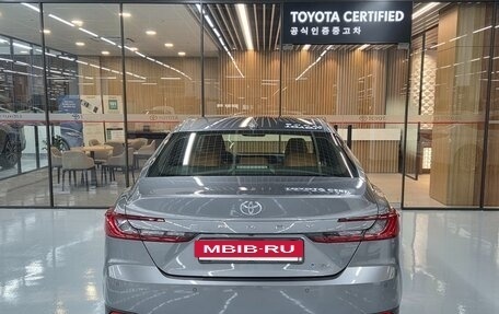 Toyota Camry, 2024 год, 4 260 000 рублей, 4 фотография