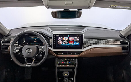 Skoda Kodiaq I, 2024 год, 5 003 000 рублей, 10 фотография