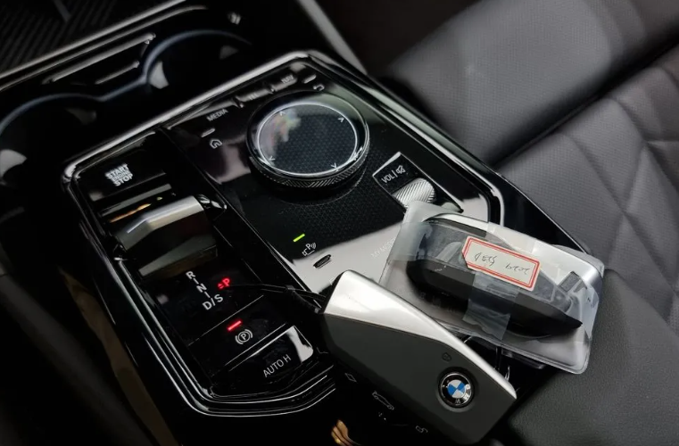 BMW 5 серия G30, 2023 год, 6 055 000 рублей, 9 фотография