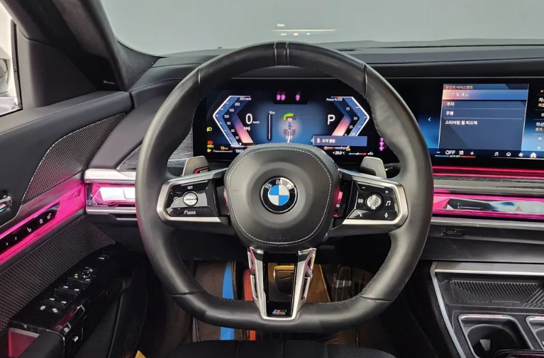 BMW 7 серия G11-G12 рестайлинг, 2023 год, 10 600 000 рублей, 11 фотография