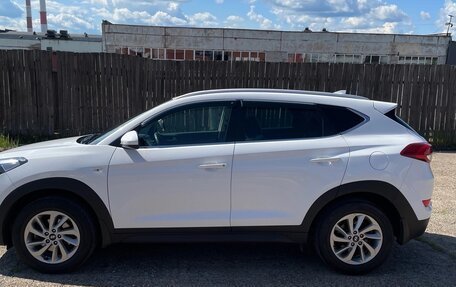 Hyundai Tucson III, 2018 год, 2 500 000 рублей, 2 фотография