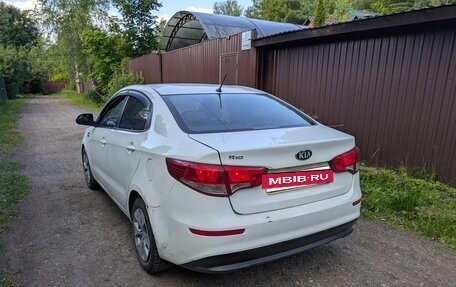 KIA Rio III рестайлинг, 2016 год, 719 900 рублей, 7 фотография
