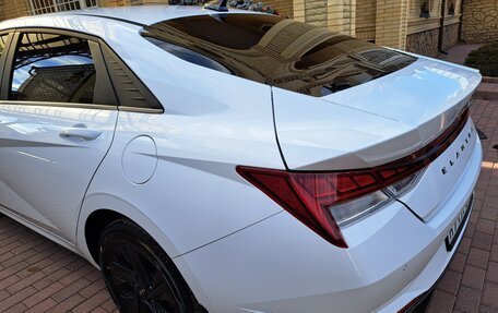 Hyundai Elantra, 2023 год, 2 250 000 рублей, 7 фотография