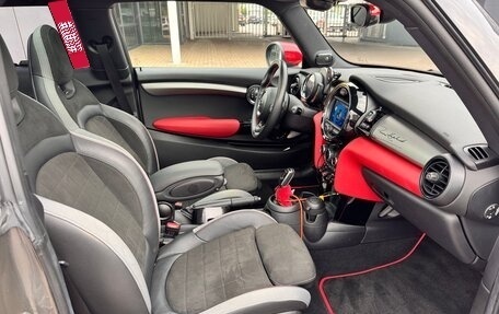 MINI Hatch, 2019 год, 3 290 000 рублей, 19 фотография