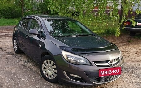 Opel Astra J, 2013 год, 600 000 рублей, 5 фотография