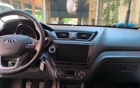 KIA Rio III рестайлинг, 2012 год, 949 000 рублей, 15 фотография