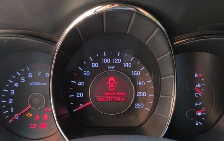 KIA Rio III рестайлинг, 2012 год, 949 000 рублей, 21 фотография