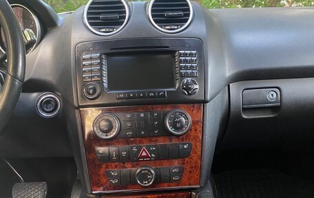 Mercedes-Benz M-Класс, 2007 год, 1 300 000 рублей, 4 фотография