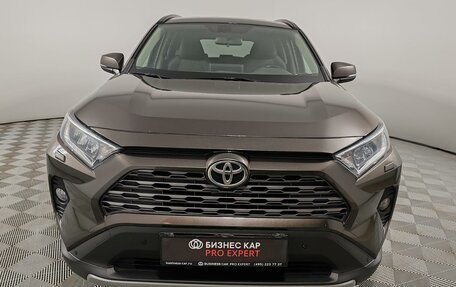Toyota RAV4, 2019 год, 3 050 000 рублей, 2 фотография