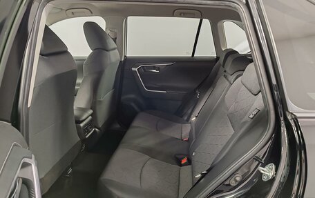Toyota RAV4, 2021 год, 2 799 000 рублей, 12 фотография