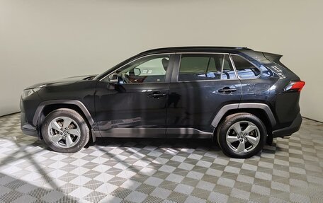 Toyota RAV4, 2021 год, 2 799 000 рублей, 8 фотография