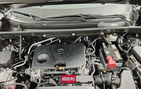 Toyota RAV4, 2021 год, 2 799 000 рублей, 9 фотография