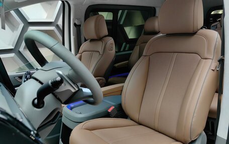 Hyundai Staria, 2024 год, 6 490 000 рублей, 18 фотография
