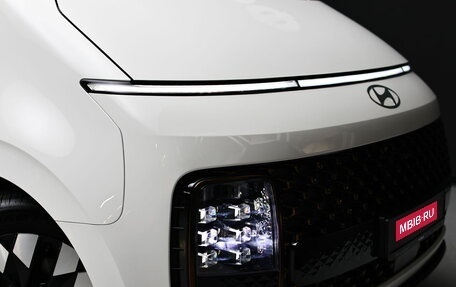 Hyundai Staria, 2024 год, 6 490 000 рублей, 10 фотография