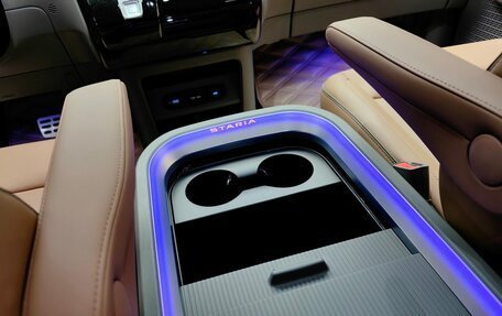 Hyundai Staria, 2024 год, 6 490 000 рублей, 37 фотография