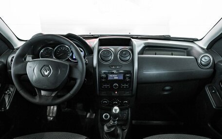 Renault Duster I рестайлинг, 2017 год, 995 000 рублей, 14 фотография