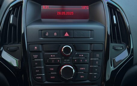 Opel Astra J, 2013 год, 720 000 рублей, 14 фотография