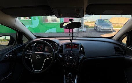 Opel Astra J, 2013 год, 720 000 рублей, 11 фотография