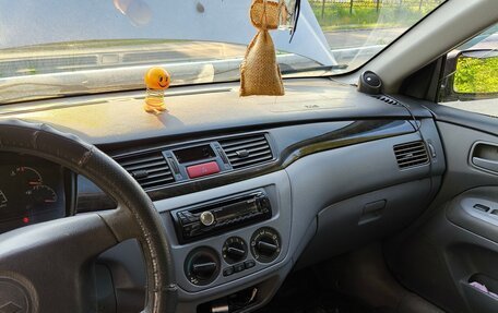 Mitsubishi Lancer IX, 2001 год, 300 000 рублей, 6 фотография